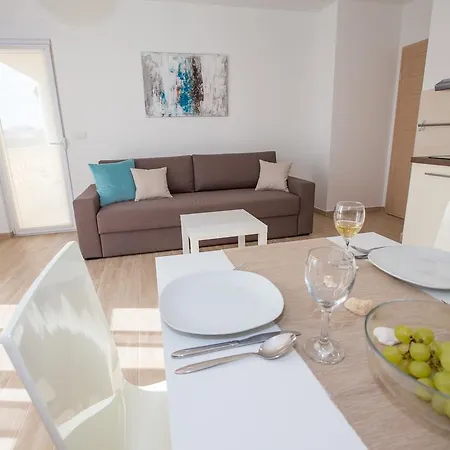 Apartments Sesar Banjol Exterior photo