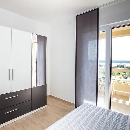 Apartments Sesar Banjol Exterior photo