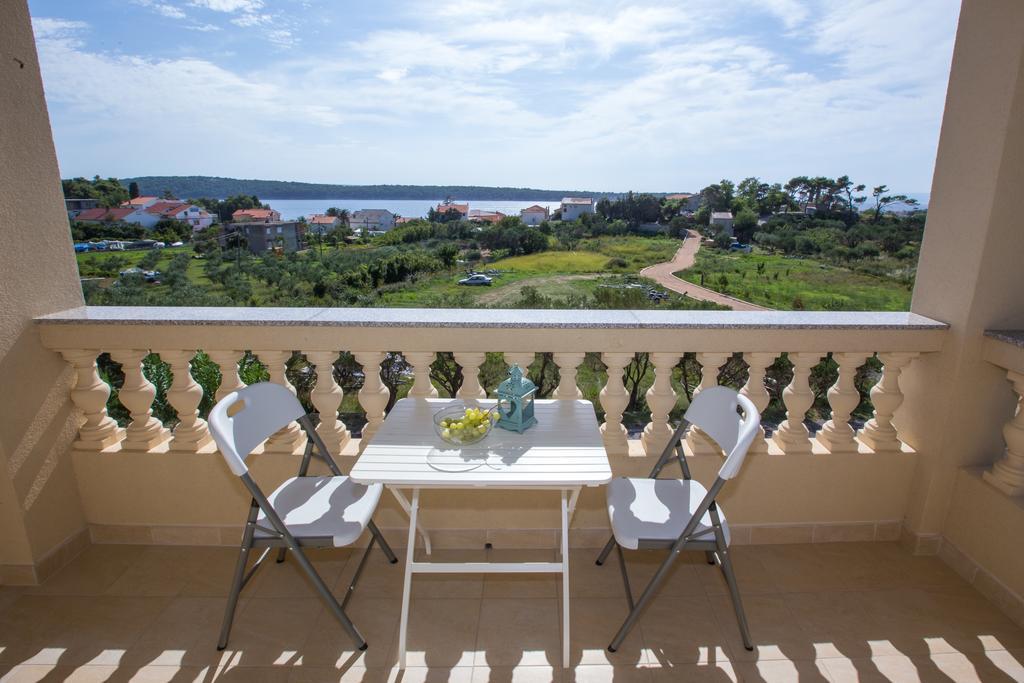 Sesar Apartment *